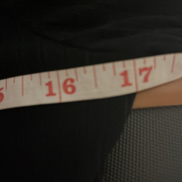 MAJORA Black Turtle Neck Long Sleeve NWOT PRICE DROP‼️ $22 - Picture 7 of 7